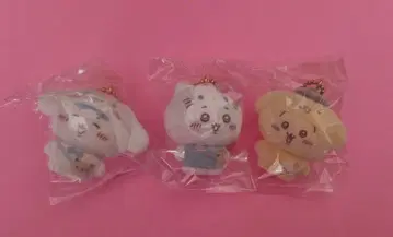 치이카와 x 산리오 시크릿 플로키 마스코트 참