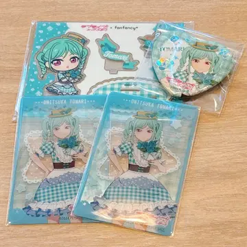 Liella! 오니즈카 토마리 GIGO 아크릴 스탠드 캔뱃지 카드