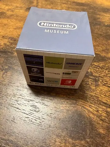 닌텐도 뮤지엄 게임보이 키링