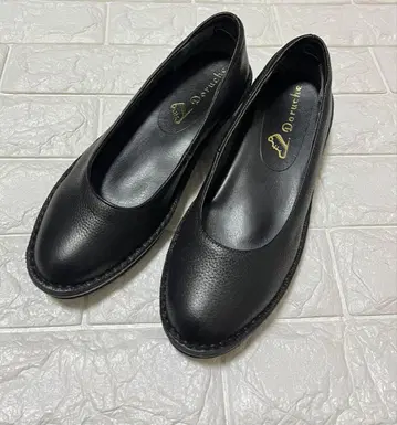 컨디션 최상 doruche 돌체 일본제 소가죽 플레인 펌프스