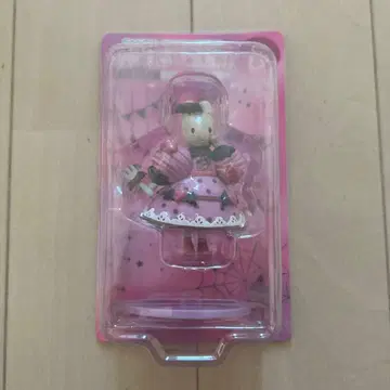 산리오 할로윈 피규어 마론 크림