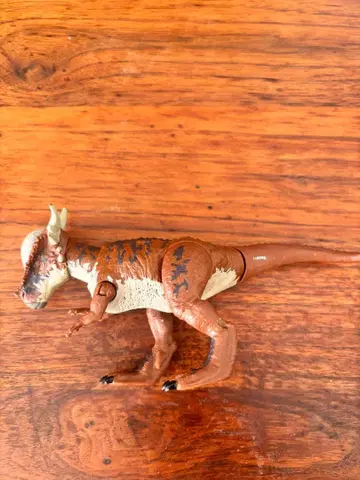 마텔 쥬라기 월드 파키케팔로사우루스