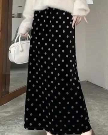 도트 무늬 사이드 슬릿 롱 스커트