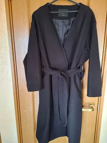 아즈나이스오라카 롱 코트 블랙 코트