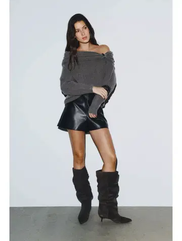 ZARA 오프숄더 메탈 아플리케 니트 스웨터