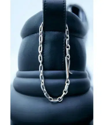 Silver O/E slim bracelet