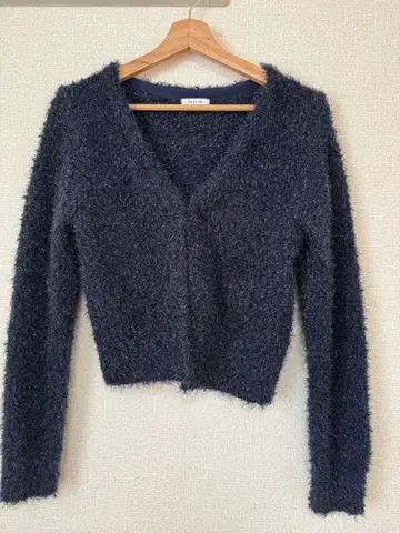 필름 페더 가디건