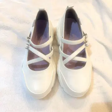 YOSUKE 화이트 스니커즈 지뢰계 양산형 통굽