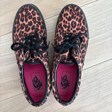 VANS 레오파드 무늬 스니커즈 레오파드 통굽