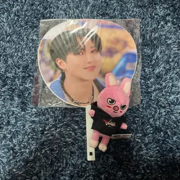 스키즈 창빈 부채 봉제 인형