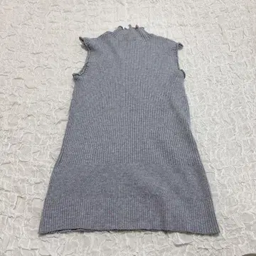 새상품급 [ ROSE BUD ] 로즈버드 원피스 니트 슬리브리스