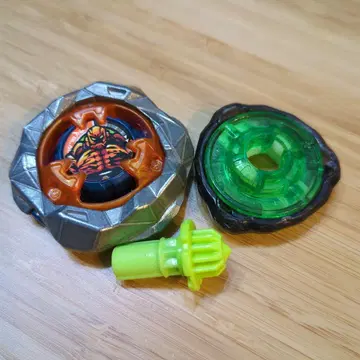 골렘락360UN 베이블레이드X