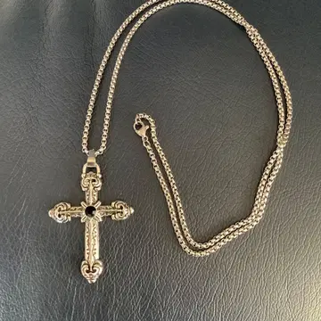 크로스 펜던트 목걸이