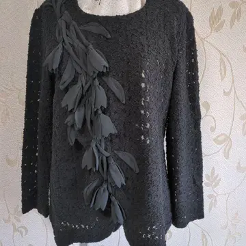포테치노, 블랙 레이스 긴팔 겉옷