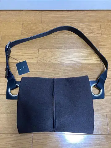 kawa-kawa WET 바디백 카와카와 hatome M 사이즈