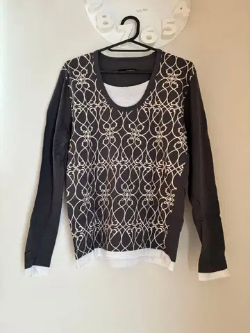 KATHARINE E HAMNETT 티셔츠