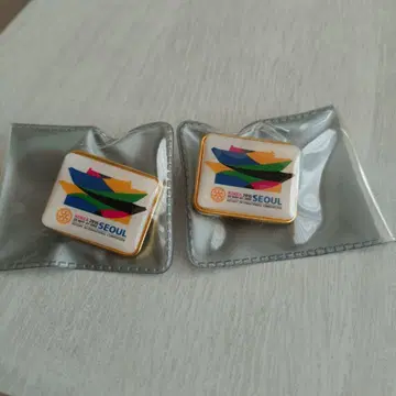 서울 올림픽 핀 배지 2개 세트