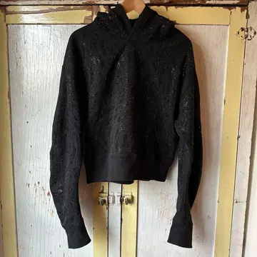 MUGLER & H&M 블랙 크롭 후드티