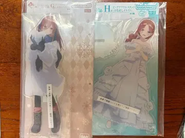 제일복권 5등분의 신부 빅 아크릴 스탠드 나카노 미쿠 세트