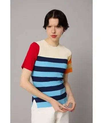 HeRIN.CYE 백 슬릿 보더 상의 해린 도트 사이 리브 니트