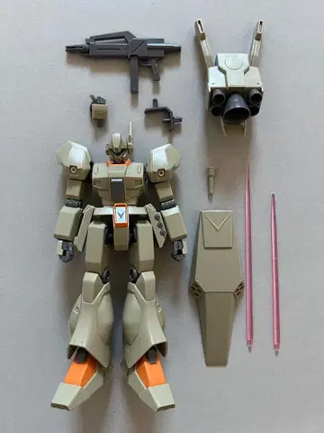 건담 프라모델 HG 제간 A2형 제너럴 레빌 배치기 2