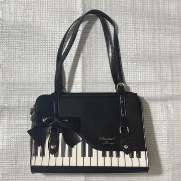 HEADACHE STUDIO 피아노 이타백 블랙