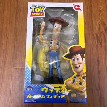 토이 스토리 우디 프리미엄 피규어