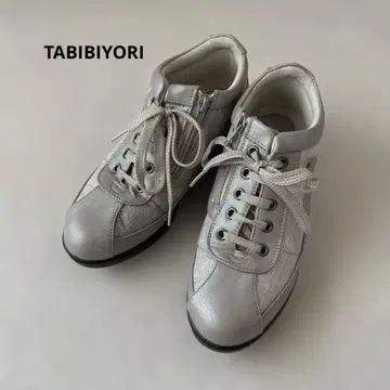 덤 포함 TABIBIYORI 타비 스니커즈 실버 그레이 24