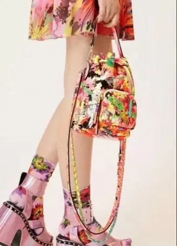 데시구알 백 마리아 에스코테