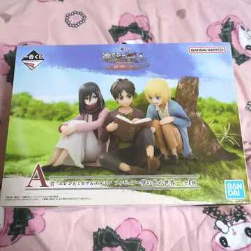 진격의 거인 제일복권 A상 엘렌&미카사&아르민 피규어