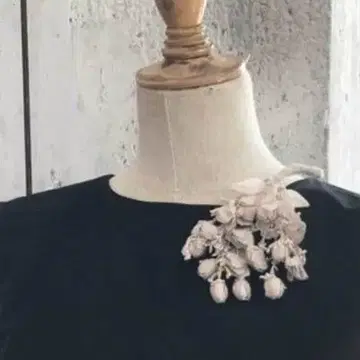 m.soeur 아세비 린넨 코사지