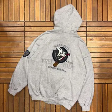 90s PIA SPORTS 워너 브라더스 페페루피유 후드티