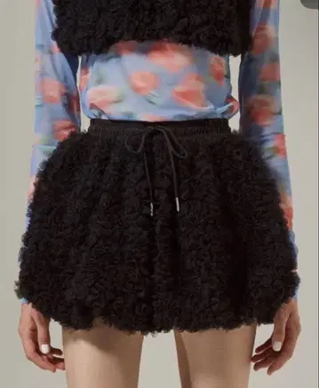 POPPY 튤 벌룬 미니 스커트 블랙 아사기니뇨 완판템 포피