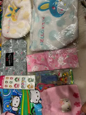 트위티 키티 마스코트 스트랩 스케이트보드