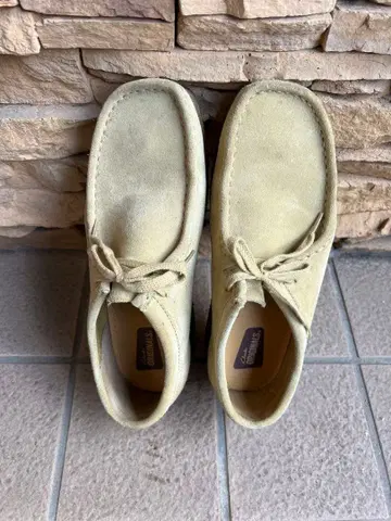 클락스 왈라비 스웨이드 데크 슈즈