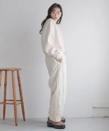 LOWRYSFARM 스웨이드 쭈리 풀오버