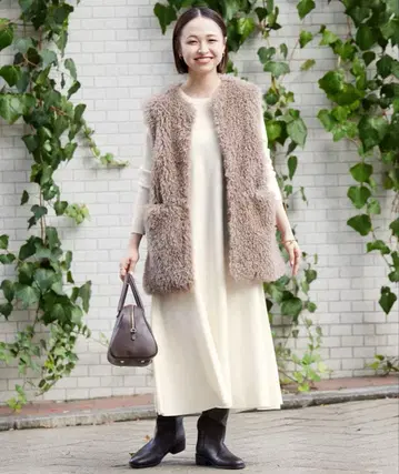 슬로브 이에나 워셔블 플레어 원피스 화이트 니트 F