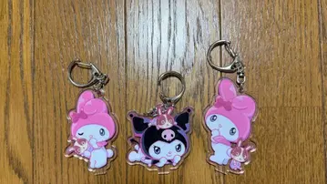 마이멜로디 쿠로미 아크릴 키링 세트