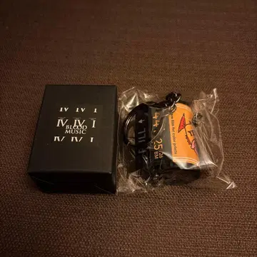 요시이 카즈야 롤 필름 키링 옐로우 컬러