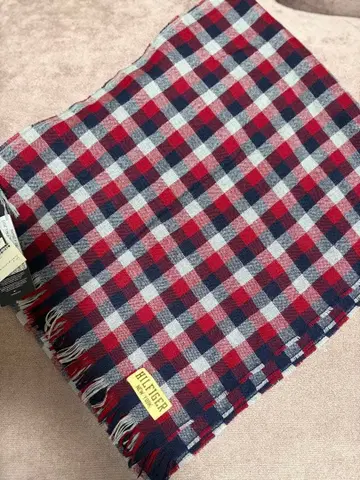 새상품 타미힐피거 체크 울 숄