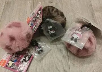 산리오 캐릭터즈 갸루라비 퍼 참 키티 마이멜로디 쿠로미