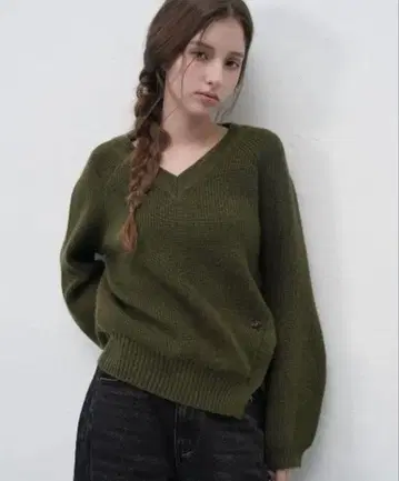 general idea 슬릿 V넥 니트 풀오버 카키