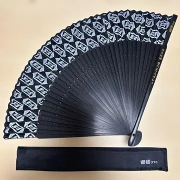 시이나 링고 2003년 실연 쌍륙 익스터시 [ 회중 검은 고양이 부채 ]