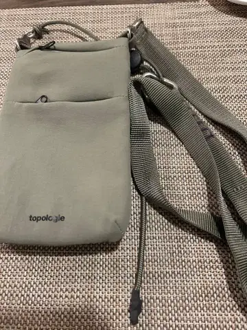 topologie 모스그린 사코슈