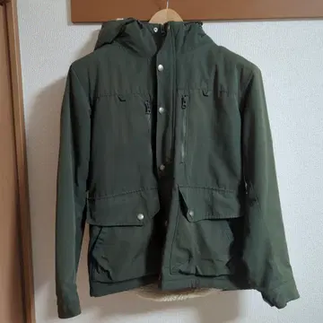 BEAMS 올리브 그린 모즈 코트