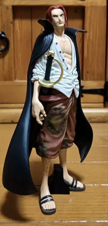 원피스 FILM RED KING OF ARTIST 샹크스 피규어