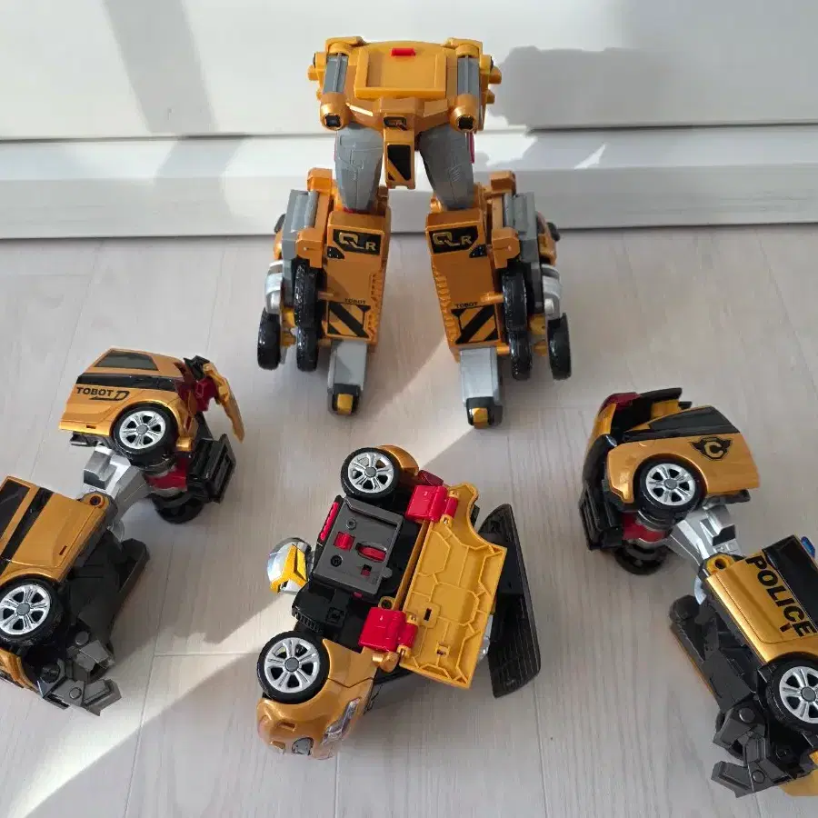 또봇 쿼트란 골드 #또봇,#쿼트란,#골드 on Bunjang Global Site.