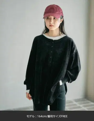 LEPSIM 도킹 헨리 풀오버 블랙