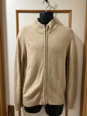 새상품급 폴스미스 베이지 집업 니트 스웨터 베이지 캐시미어