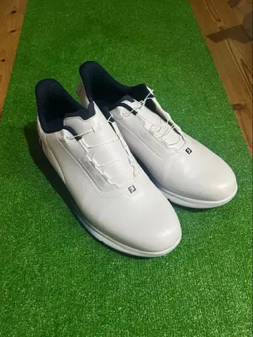 풋조이 골프화 퓨얼 BOA 화이트/네이비 27.5cm